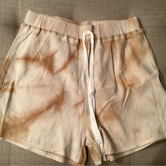 Matching hoodie & short set - Picture 2 of 6